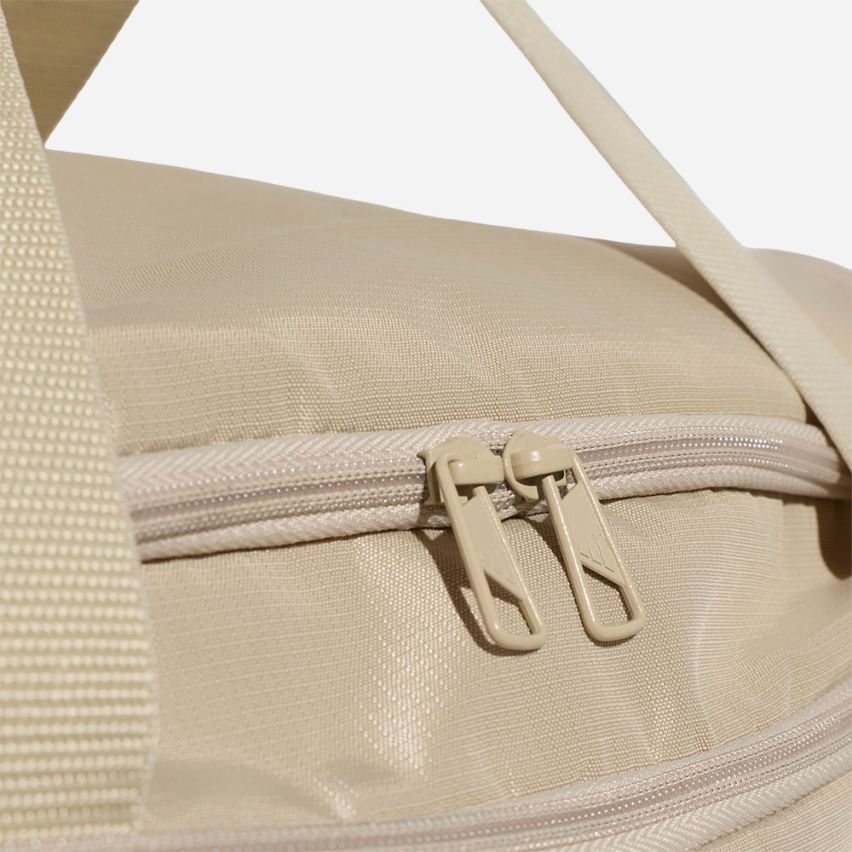 Adidas TRAINING DEFENDER DUFFLE BAG beige (60,6 M)
