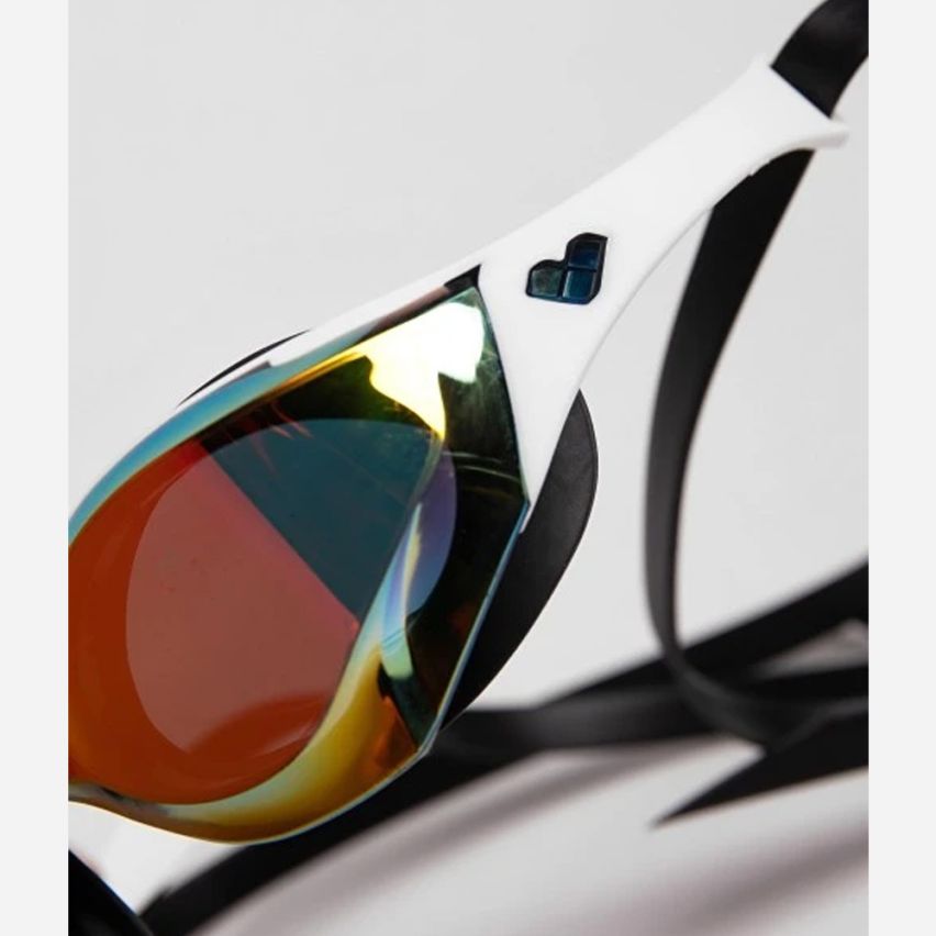 Arena Schwimmbrille Cobra Edge Swipe gold/white gespiegelt